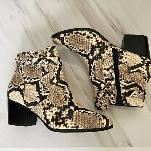 animal print ankle Boots MARKET & SPRUCE 6.5 bootie Block Heel Black Beige Snake - Picture 3 of 12